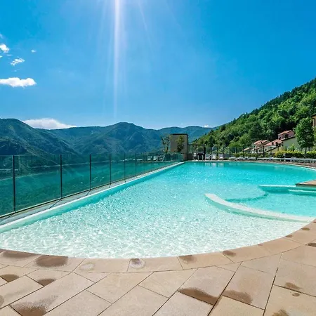 In With Outdoor Swimming Pool *