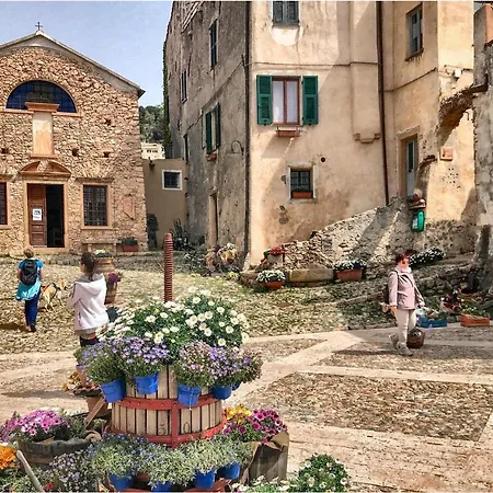 Stunning In Magliolo